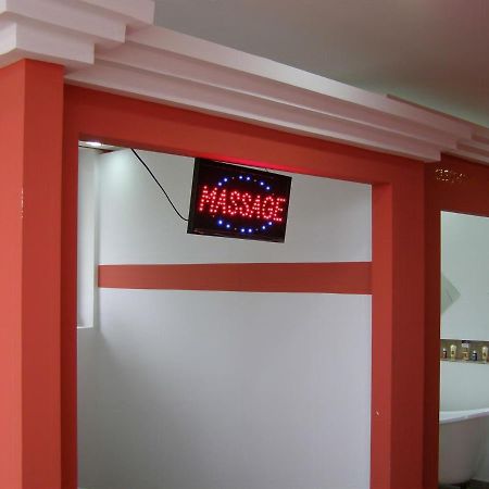Hotel Wellness & Spa Angelo Gabriel Petrovac Zewnętrze zdjęcie