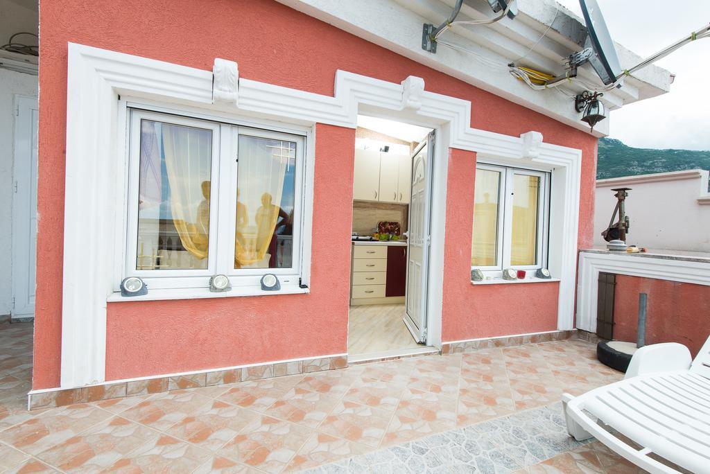 Hotel Wellness & Spa Angelo Gabriel Petrovac Zewnętrze zdjęcie