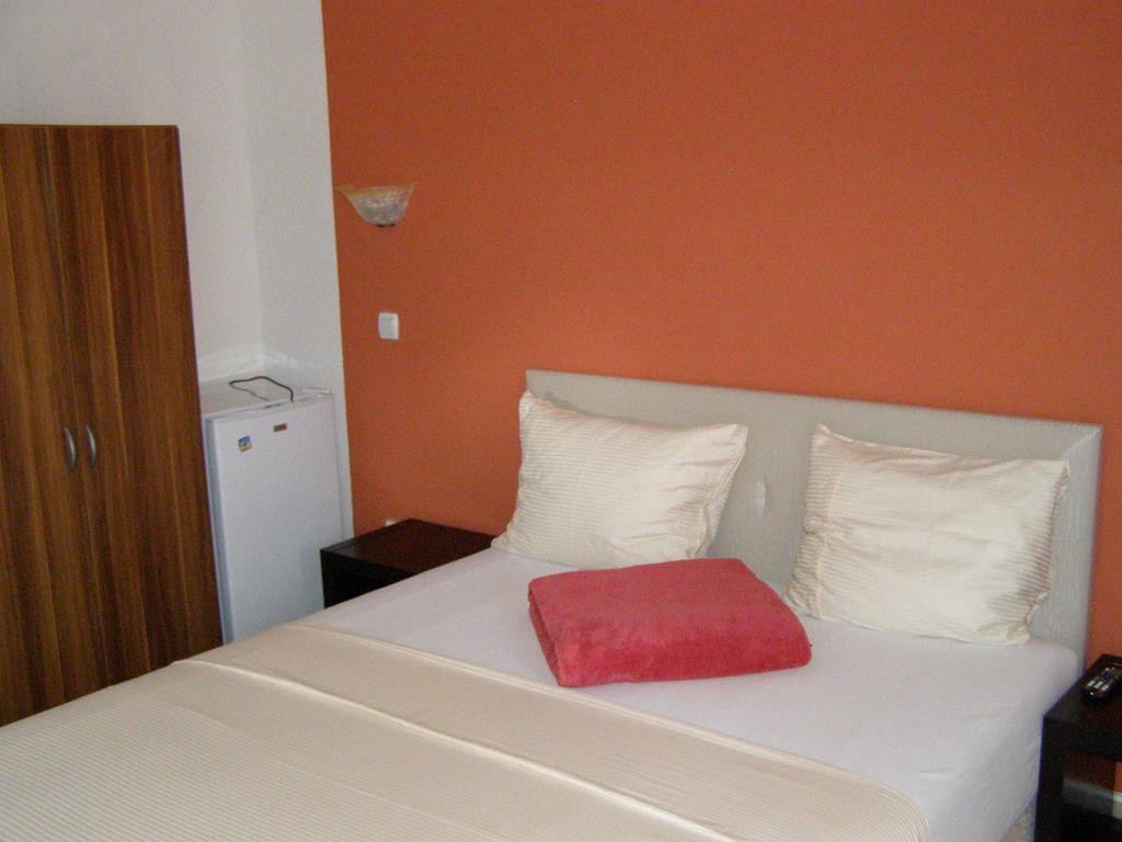 Hotel Wellness & Spa Angelo Gabriel Petrovac Pokój zdjęcie