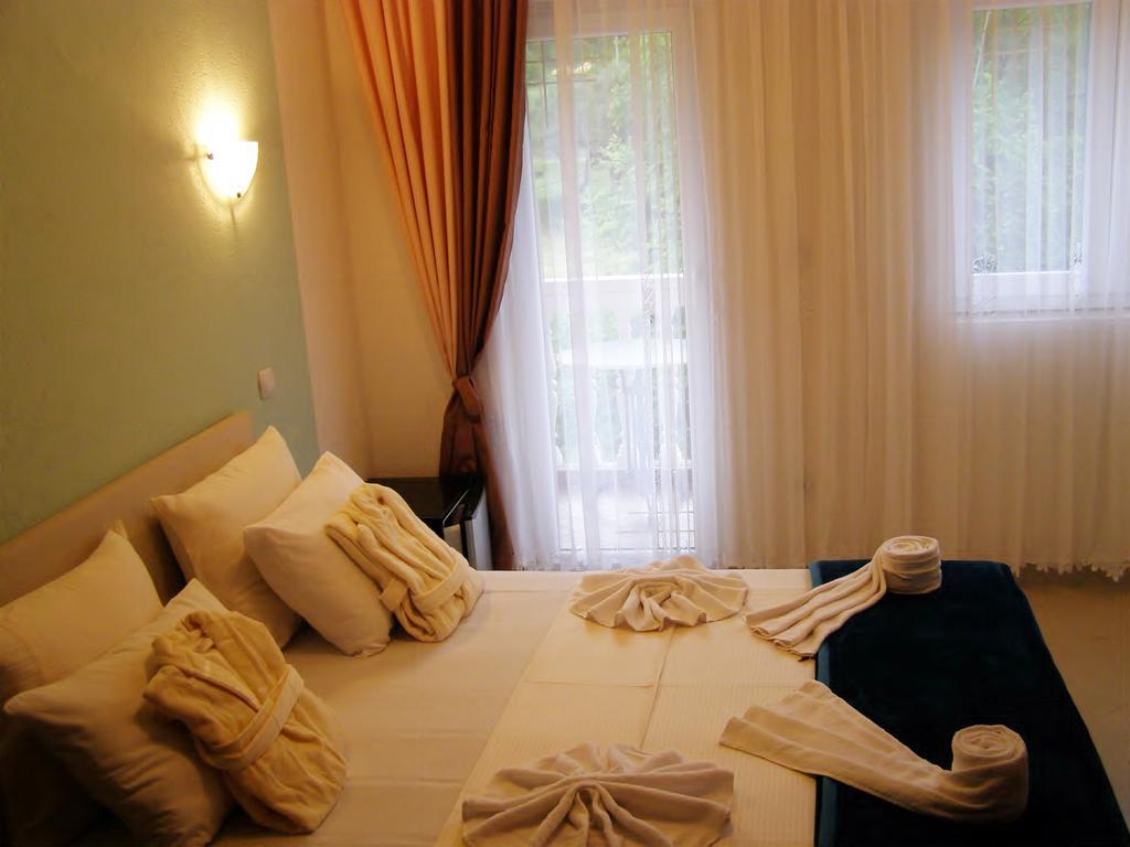 Hotel Wellness & Spa Angelo Gabriel Petrovac Zewnętrze zdjęcie