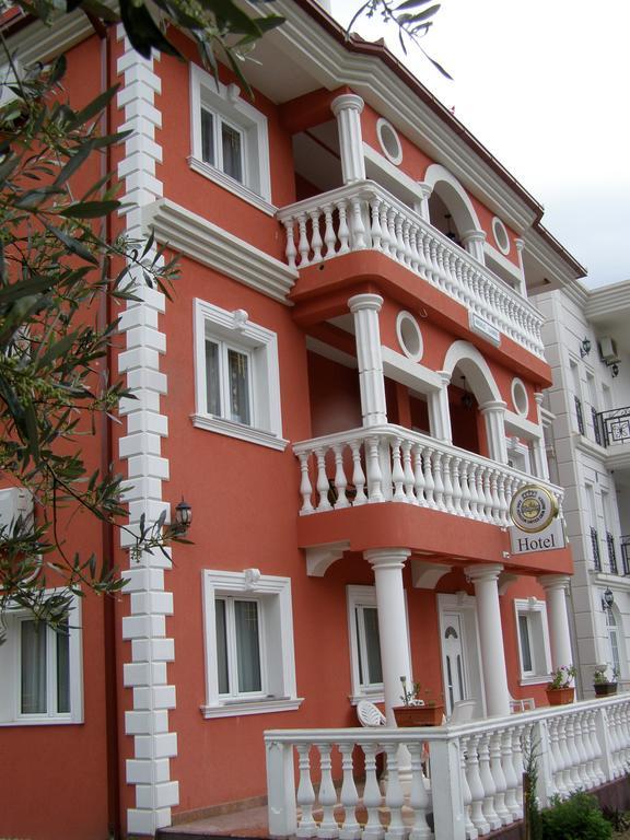 Hotel Wellness & Spa Angelo Gabriel Petrovac Zewnętrze zdjęcie