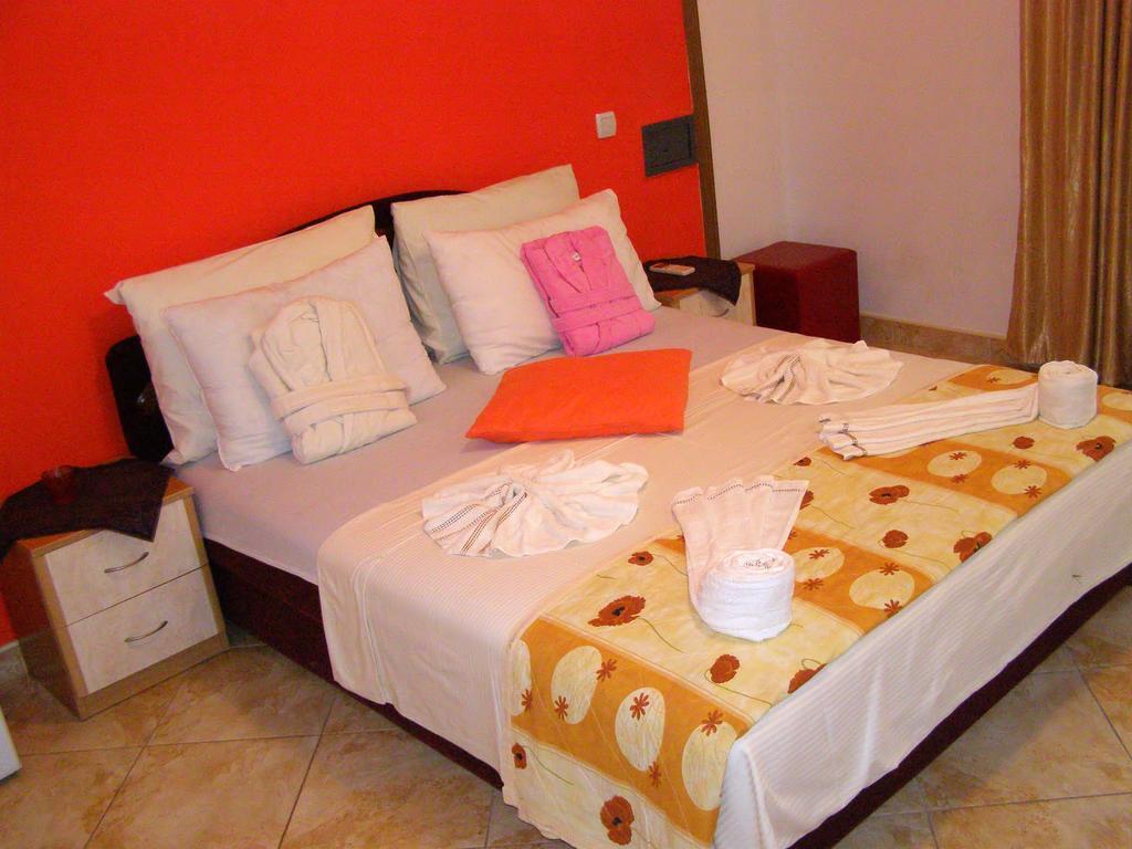 Hotel Wellness & Spa Angelo Gabriel Petrovac Zewnętrze zdjęcie