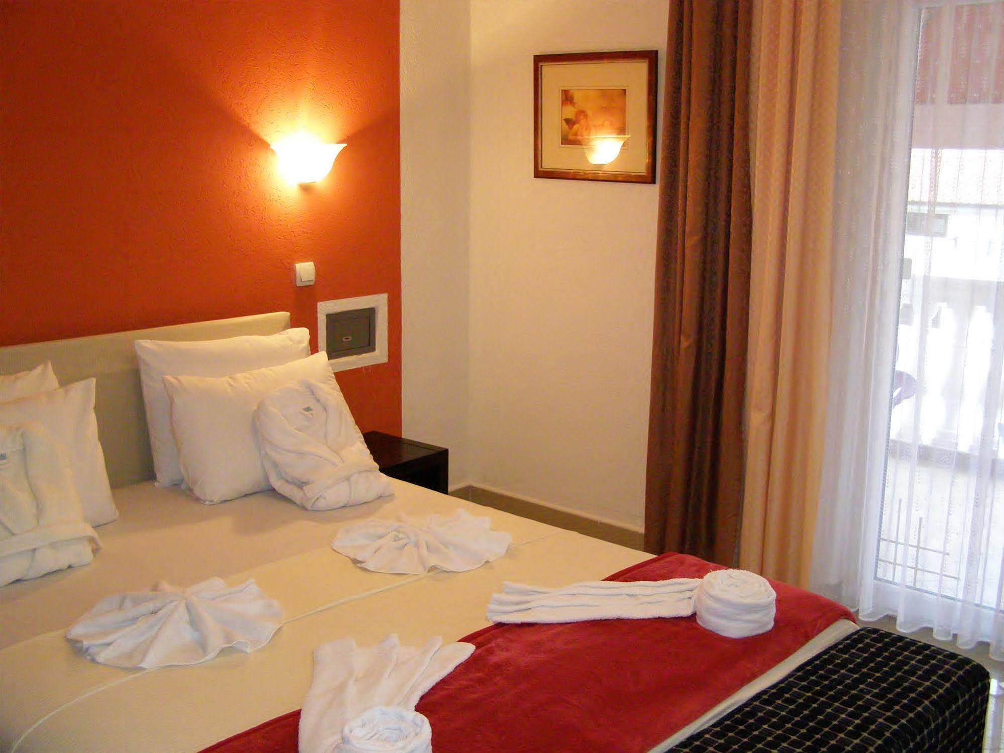 Hotel Wellness & Spa Angelo Gabriel Petrovac Zewnętrze zdjęcie