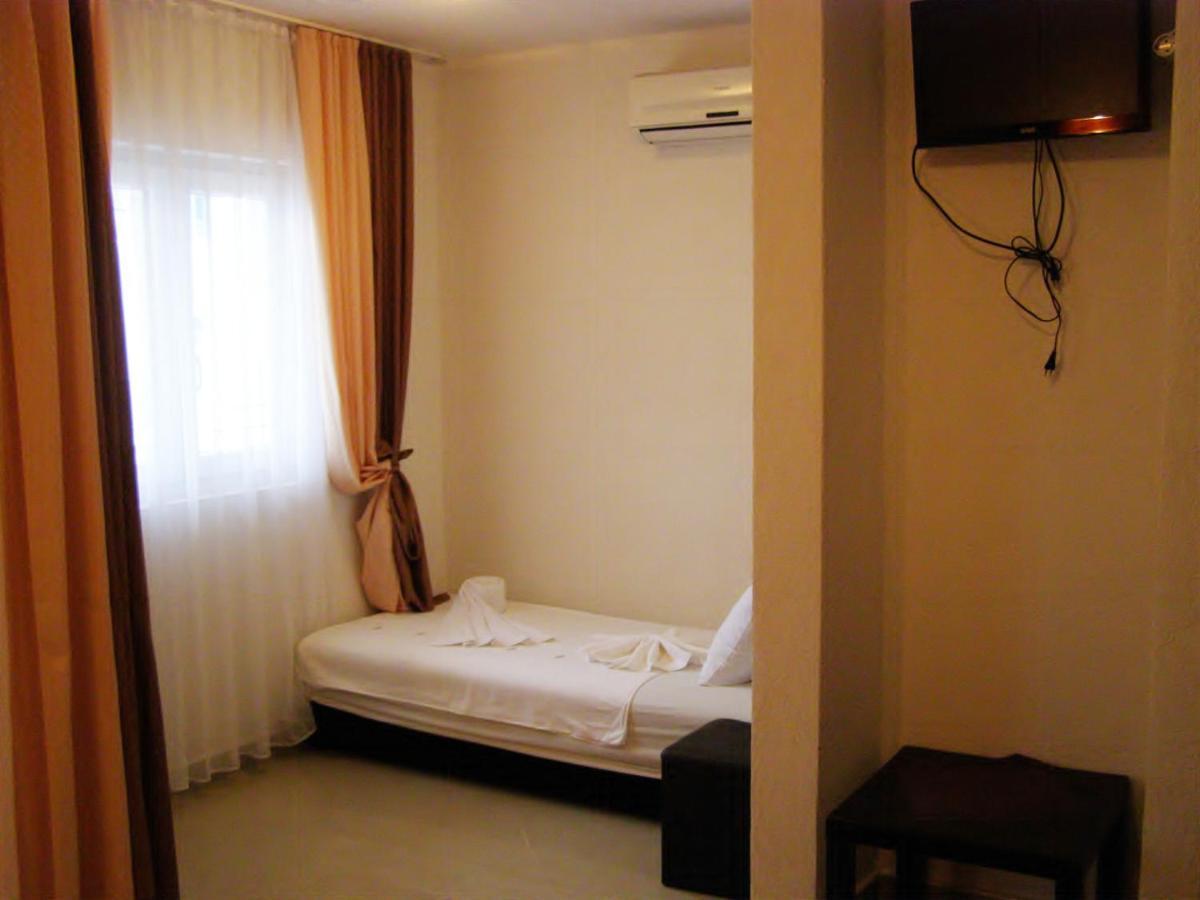 Hotel Wellness & Spa Angelo Gabriel Petrovac Zewnętrze zdjęcie